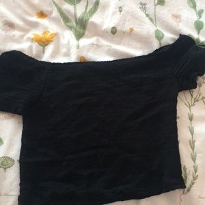 Off the shoulder cropped top!
